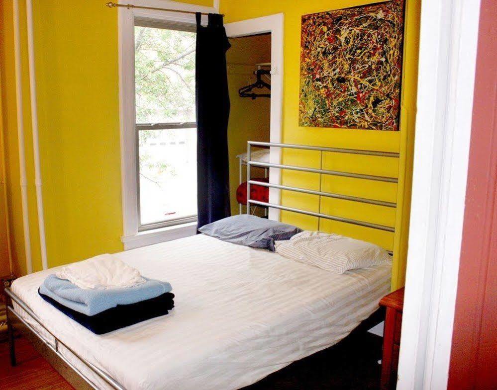 Hi - Madison Hostel Eksteriør billede